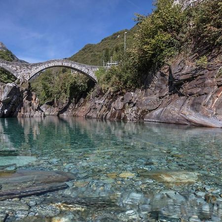 Апартаменти Lungolago Rosso Локарно Екстер'єр фото